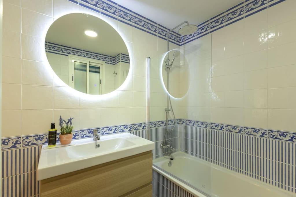 Triana Deluxe By Valcambre Sevilha Exterior foto
