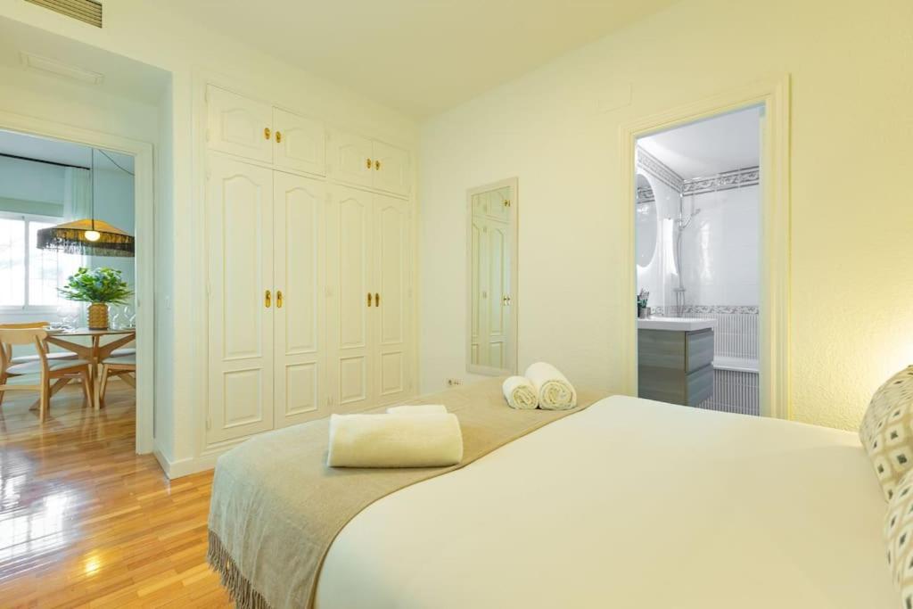 Triana Deluxe By Valcambre Sevilha Exterior foto